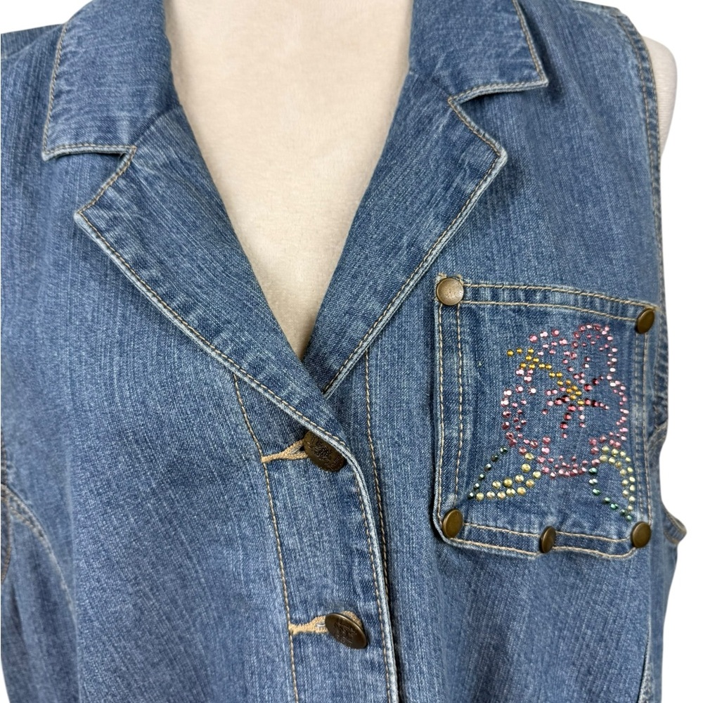 Quacker Factory Denim Dress with multi colored gem flower Size large - Picture 3 of 10